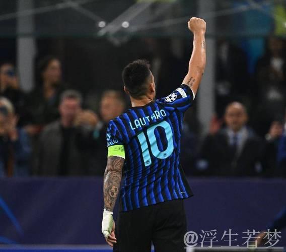 登顶意甲第一!劳塔罗领跑射手榜,国米4-0科莫三连胜宣战利物浦 登顶意甲第一!劳塔罗领跑射手榜,国米4-0科莫三连胜宣战利物浦