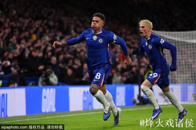 英超-帕尔默贡献进球恩佐远射得分 切尔西2-2战平伯恩茅斯
